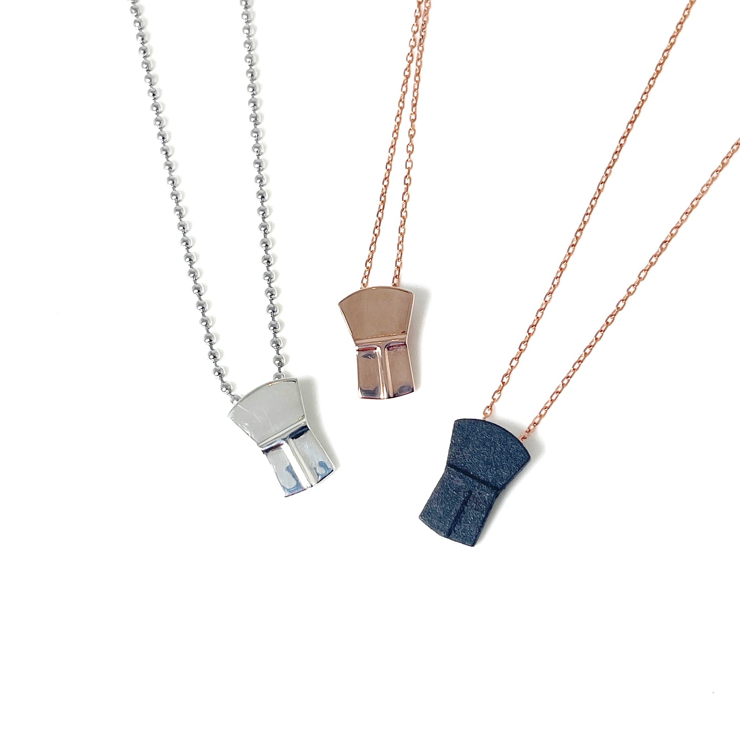 Tináa Pendant