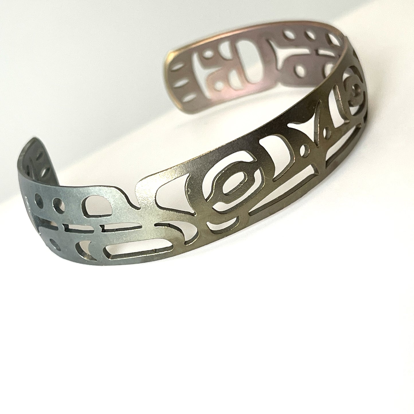 Raven Bracelet - Anodized Titanium